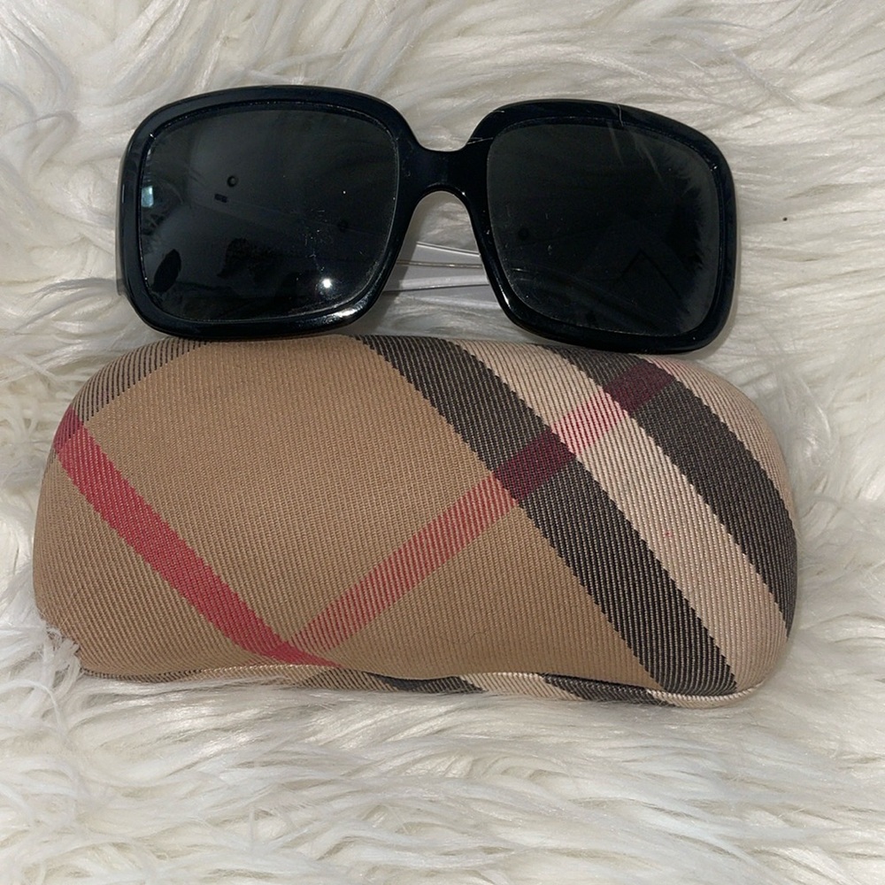 Authentic Burberry Sunglasses Size 55mm Black Grey Plaid Check
